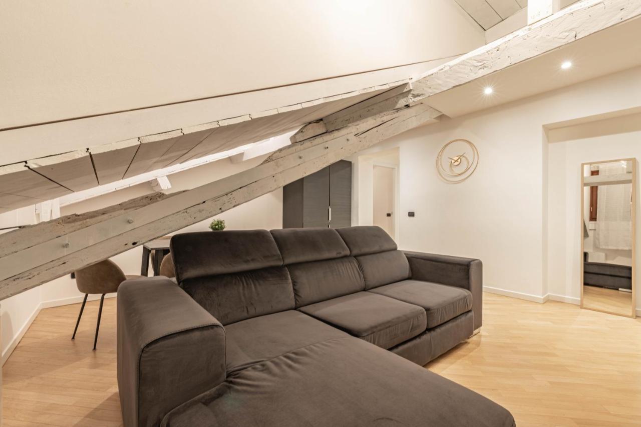 Brera Flat Near Duomo Apartment Milan Luaran gambar