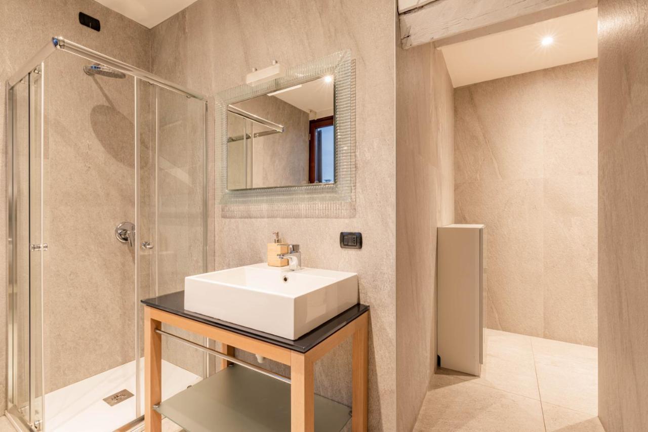Brera Flat Near Duomo Apartment Milan Luaran gambar